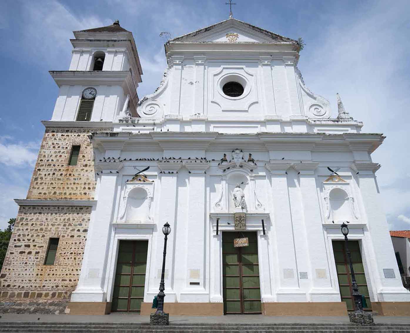 Colombia-pueblo-catedral