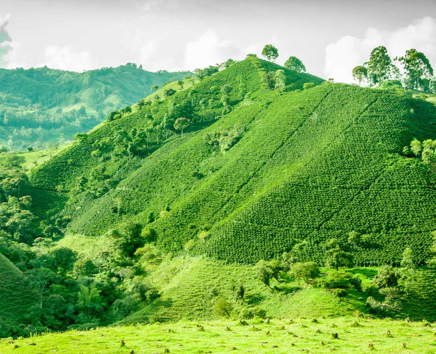 Colombia-pueblo-montañas