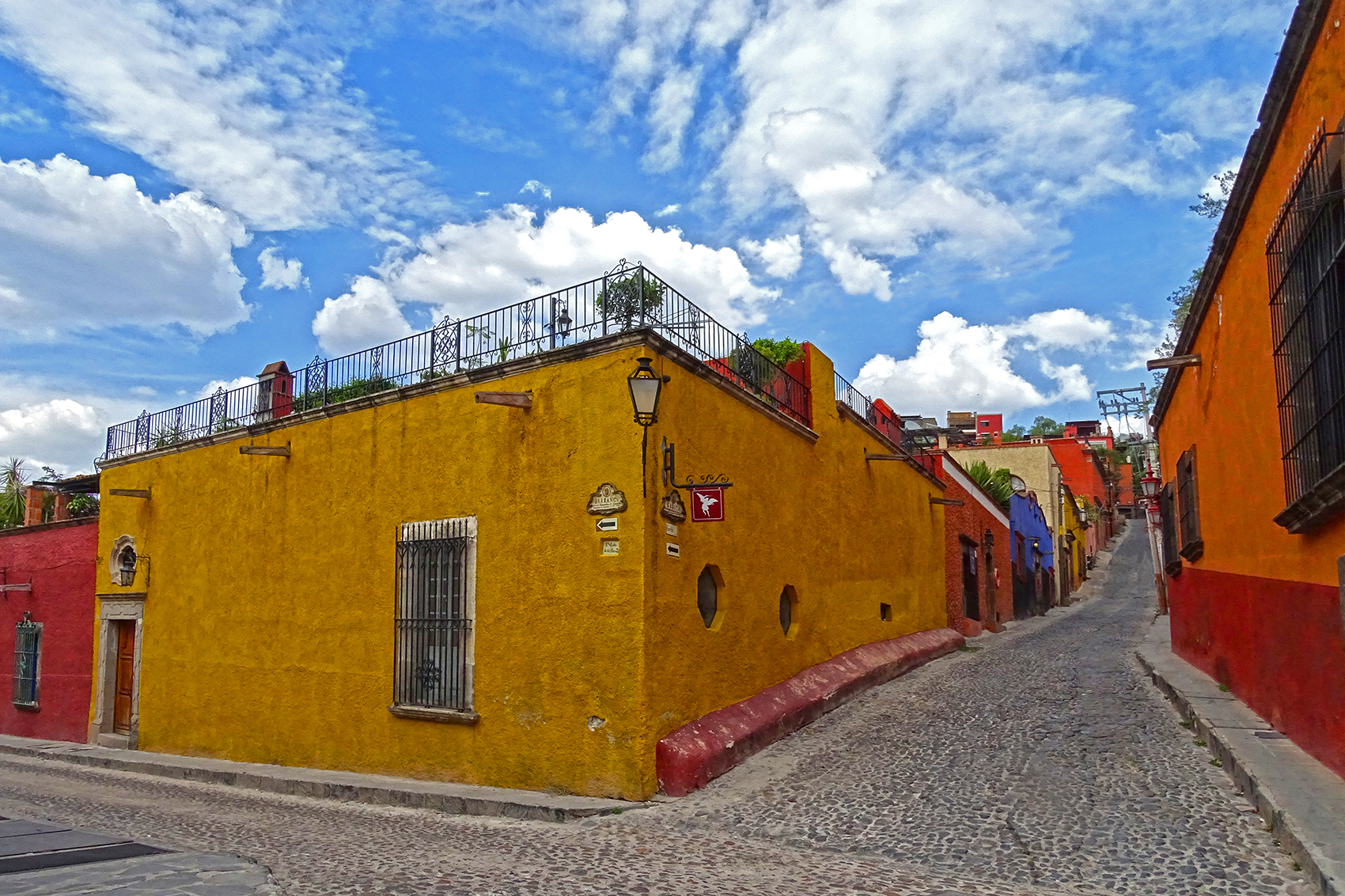 Calle-San-Miguel