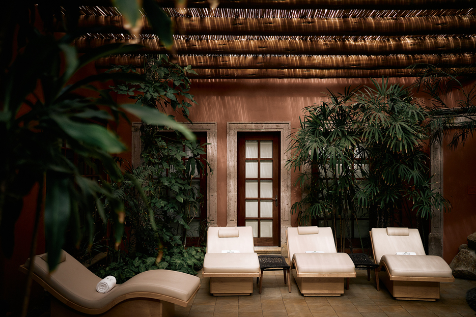 Hotel-Hacienda-Del-Mar