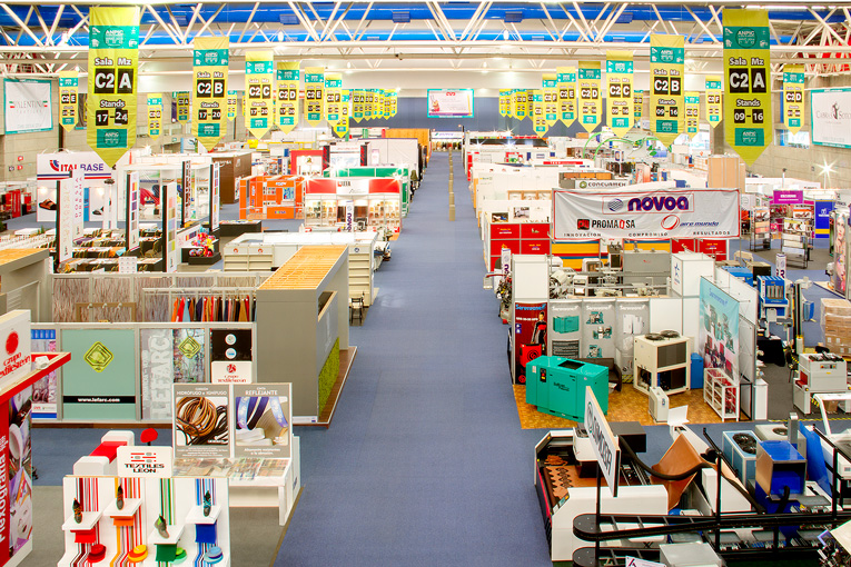 Leon-Consolida-Liderazgo-en-Congresos