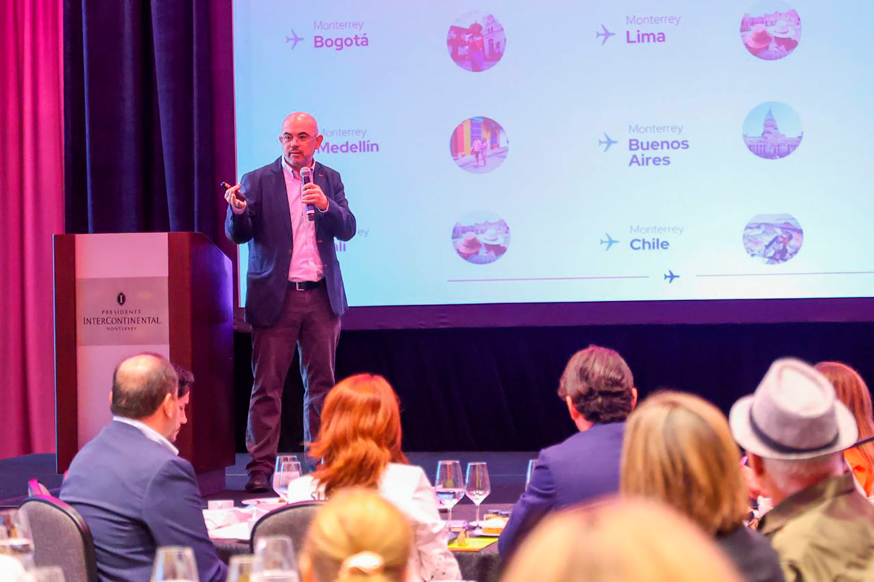 Avianca-Vuelo-Monterrey-Bogotá