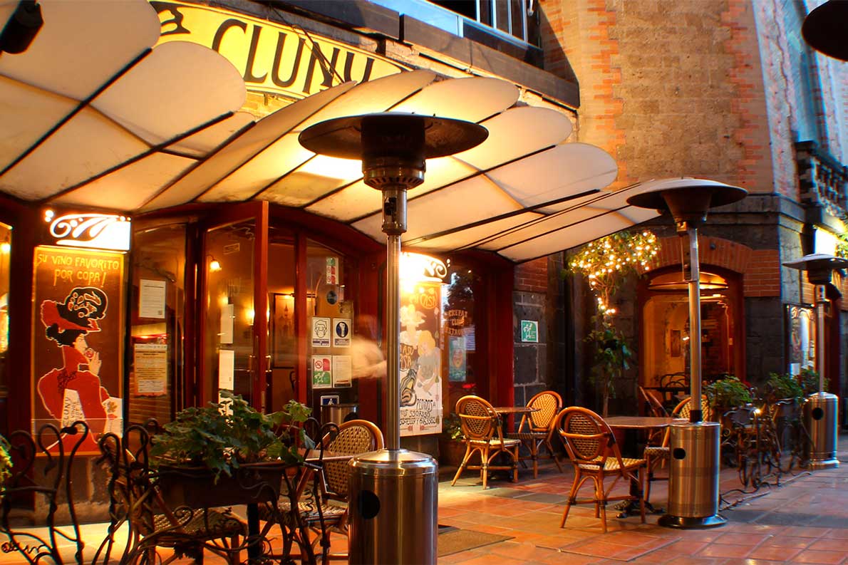 Regresa-Cluny-Le-Bar
