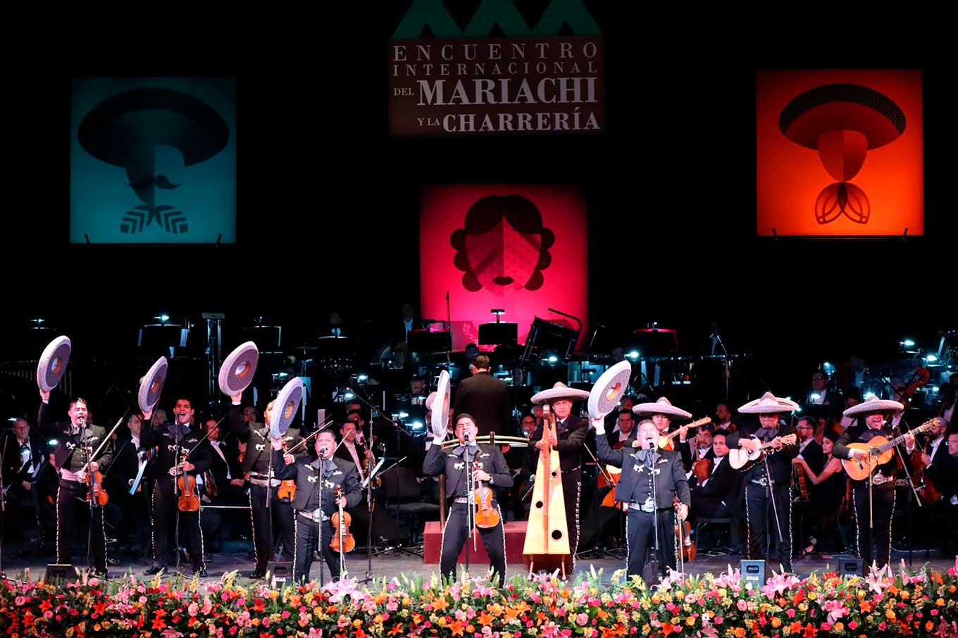 Encuentro-del-Mariachi-y-Chareria