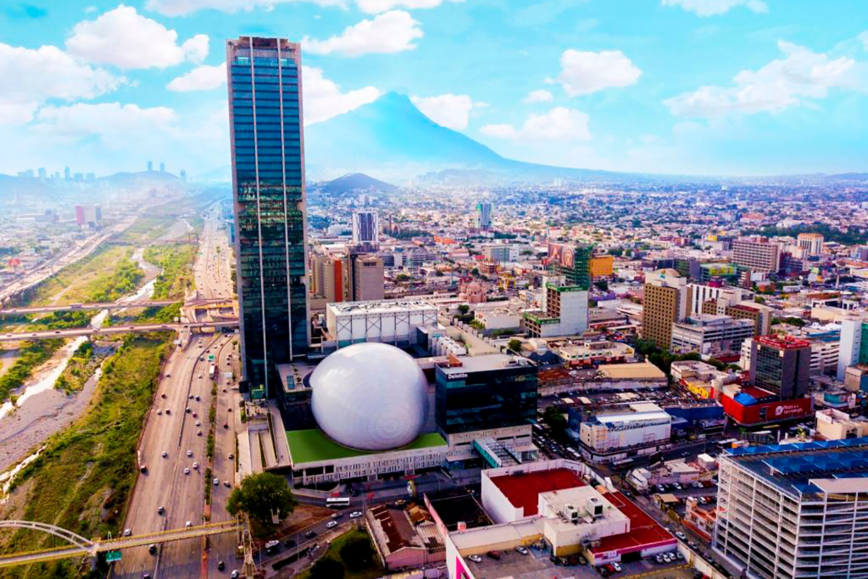 Monterrey-Reactiva-su-Turismo-de-reuniones